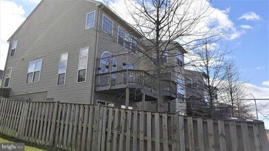 2344 Battery Hill Cir, Woodbridge, VA 22191 - photo 3