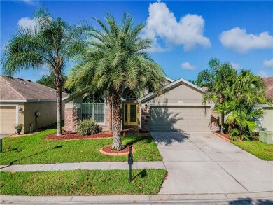 6840 Bluff Meadow Ct, Wesley Chapel, FL 33545 - photo 2