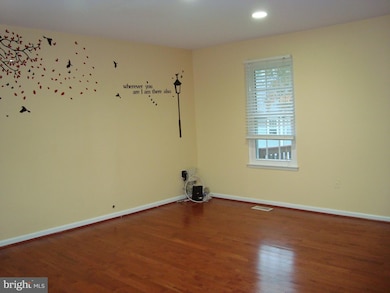 18924 Birdseye Dr, Germantown, MD 20874 - photo 7