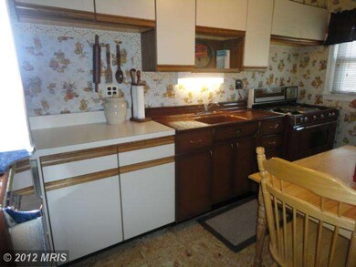 2114 Louise Ave, Baltimore, MD 21214 - photo 3