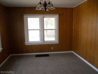 1119 Lake St, Niles, MI 49120 - photo 3
