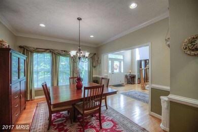 10519 Big Horn Dr, Fredericksburg, VA 22407 - photo 3