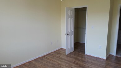 19608 Galway Bay Cir, Germantown, MD 20874 - photo 5