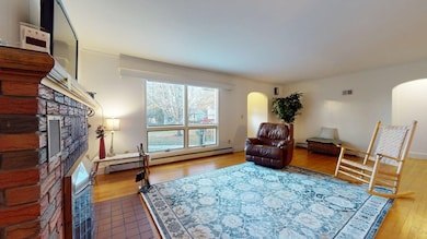 13 Laroe St, Swanton, VT 05488 - photo 3