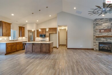 *Photos of a previously built home, may show upgra