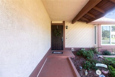 2074 Valleywood St, Colton, CA 92324 - photo 4