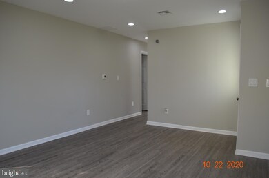 529 Kadlubeck Way, Little Egg Harbor Township, NJ 08087 - photo 4