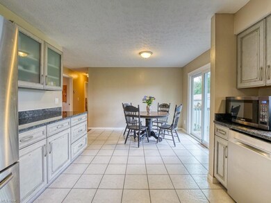 757 Sunset Ave, Sheffield Lake, OH 44054 - photo 7