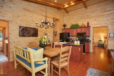 7 - Dining and Kitchen