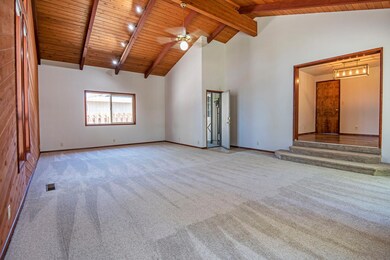 1686 NE Northview Dr, Bend, OR 97701 - photo 3