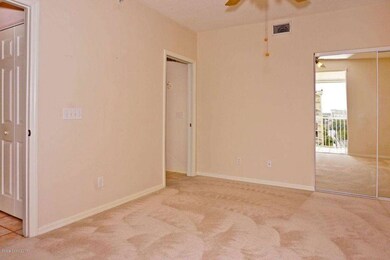 104 Riverside Dr C706-28