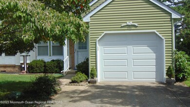 29B Stonybrook Rd unit 62, Whiting, NJ 08759 - photo 3