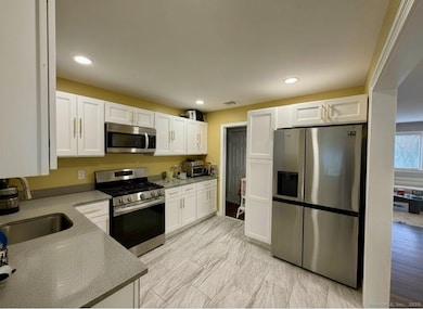 3 Donna Dr, Norwalk, CT 06854 - photo 5