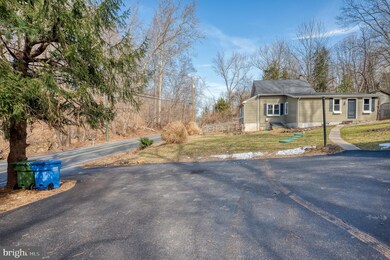 3023 Harford Rd, Hydes, MD 21082 - photo 7