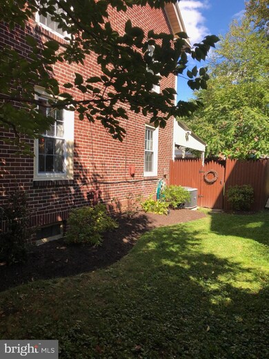 419 S 5th Ave, Reading, PA 19611 - photo 6