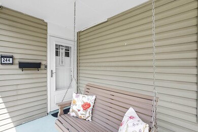 2-web-or-mls-244-shepper-ave
