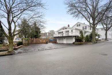 27 Fairview Ave, Swampscott, MA 01907 - photo 2