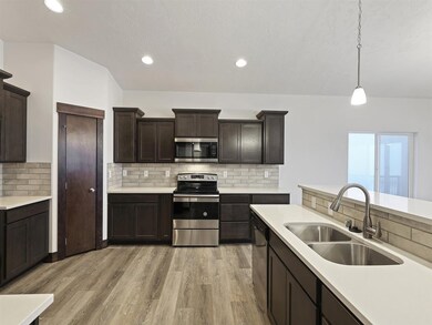 1114 N Courtney Ct, Medical Lake, WA 99022 - photo 7