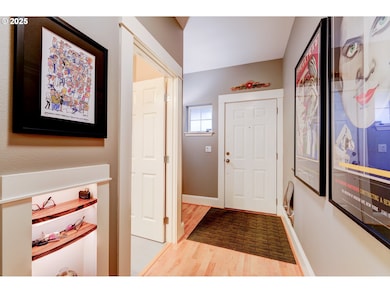 502 NE Knott St, Portland, OR 97212 - photo 6