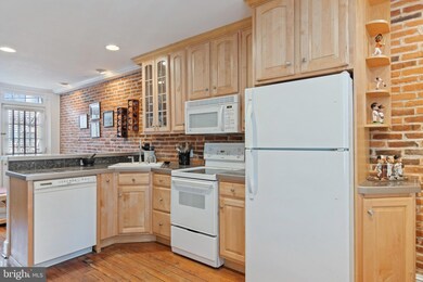 711 Dover St, Baltimore, MD 21230 - photo 6