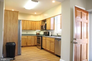 100 N Mildred St, Ranson, WV 25438 - photo 5