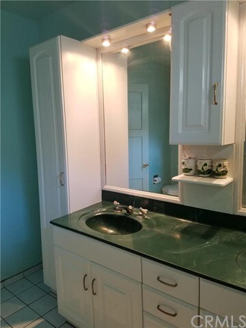 Bath Room With Double Vanity