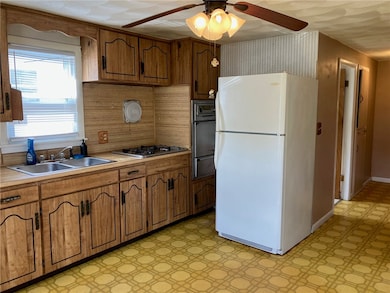 56 Arthur St, Pawtucket, RI 02860 - photo 6