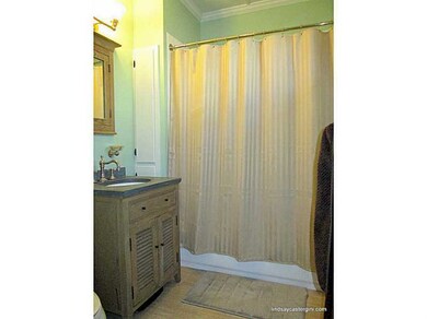 97 Gibbs Ave unit 1, Newport, RI 02840 - photo 6