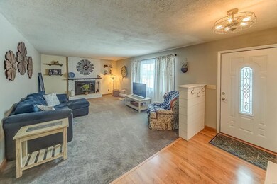 214 Willow Dr, Collinsville, IL 62234 - photo 3