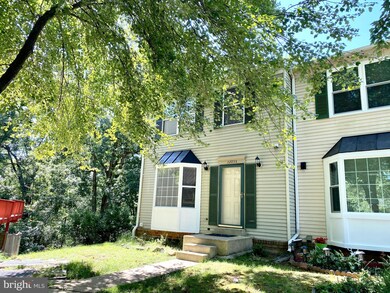 12053 Winding Creek Way, Germantown, MD 20874 - photo 4