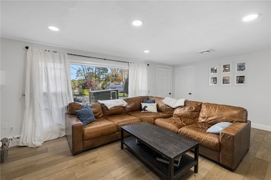 17 Larchmont Rd, Warwick, RI 02886 - photo 5