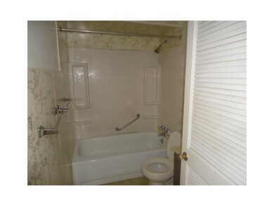 Full Bath.