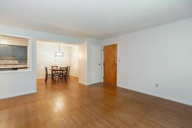 1470 Slade Ave #204-11