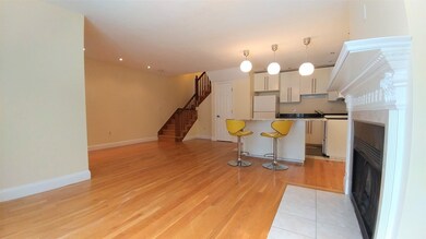 160 Quincy Shore Dr unit 103, Quincy, MA 02171 - photo 2