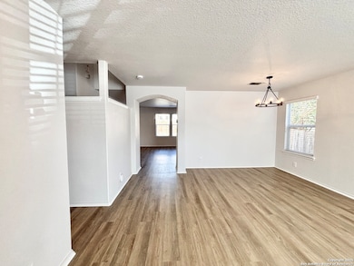 6414 Royal Ridge, San Antonio, TX 78239 - photo 5