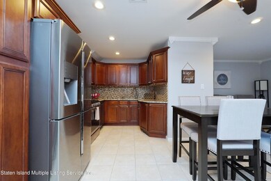 53 Foothill Ct, Staten Island, NY 10309 - photo 3