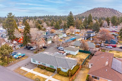 820 NE 4th St, Bend, OR 97701 - photo 4