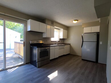 2648 Dellworth St, Columbus, OH 43232 - photo 6