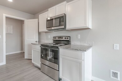 6721 Lonesome Dove Ln, Midland, TX 79705 - photo 5