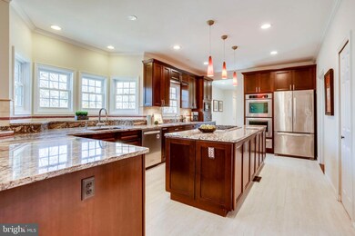 6220 Point Ct, Centreville, VA 20120 - photo 6