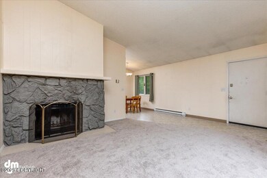 05-Living Room-DW-3455-Edit