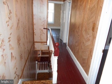 721 N 10th St, Camden, NJ 08102 - photo 7