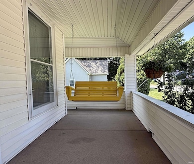 305 W Harrison St, Darlington, IN 47940 - photo 7