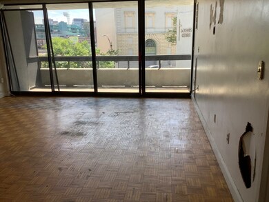 Kenmore Tower unit 308, Boston, MA 02215 - photo 6