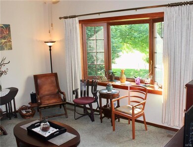 5001 Buss Dr, Emmaus, PA 18049 - photo 6