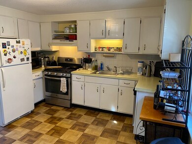 521 Green St, Cambridge, MA 02139 - photo 4