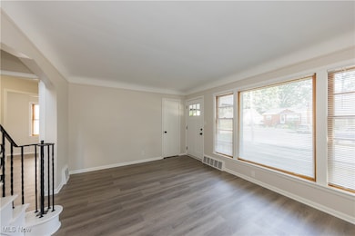 29103 Barjode Rd, Willowick, OH 44095 - photo 2