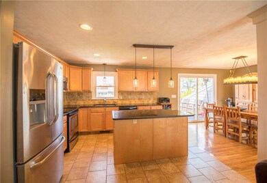 85 Nelson Rd, Cranston, RI 02921 - photo 4