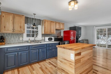 106 Damsite Rd, Center Barnstead, NH 03225 - photo 4