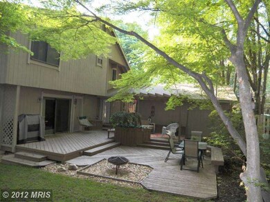 10523 Arrowood St, Fairfax, VA 22032 - photo 3